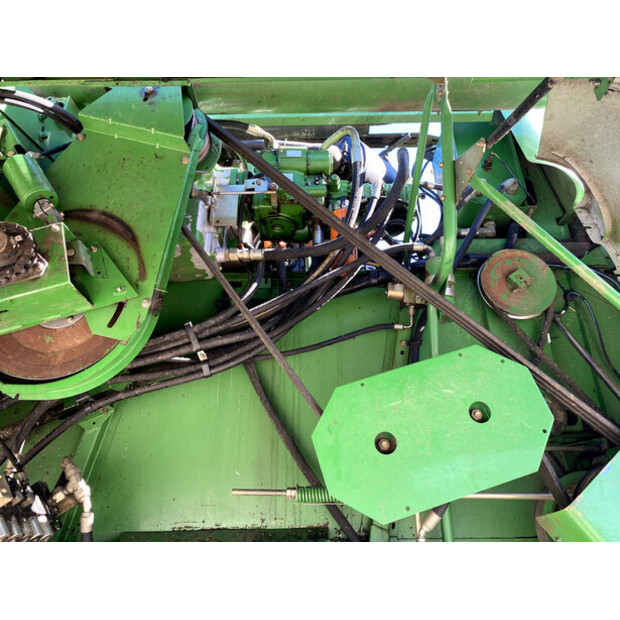 2002 جون دير 9640 WTS-39666036