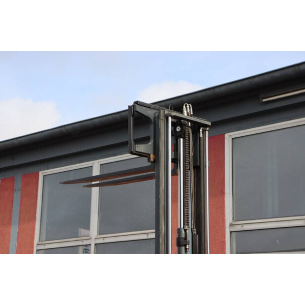 2015 Jungheinrich EFG115-39666355