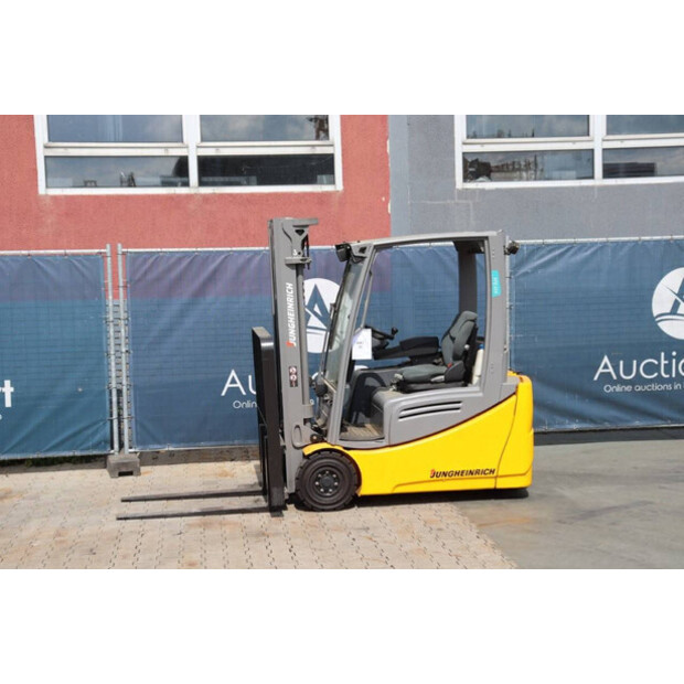 2016 Jungheinrich EFG 216-39667948