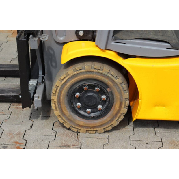 2018 Jungheinrich EFG 216K-39668054