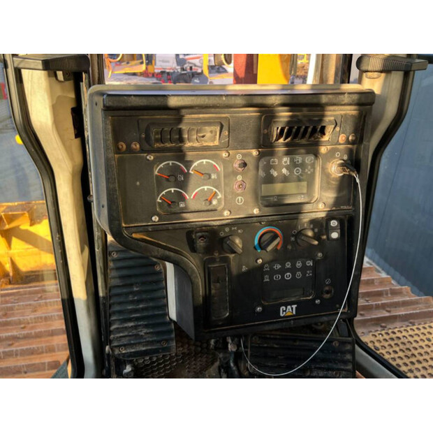 2010 Caterpillar D6T LGP-39685332
