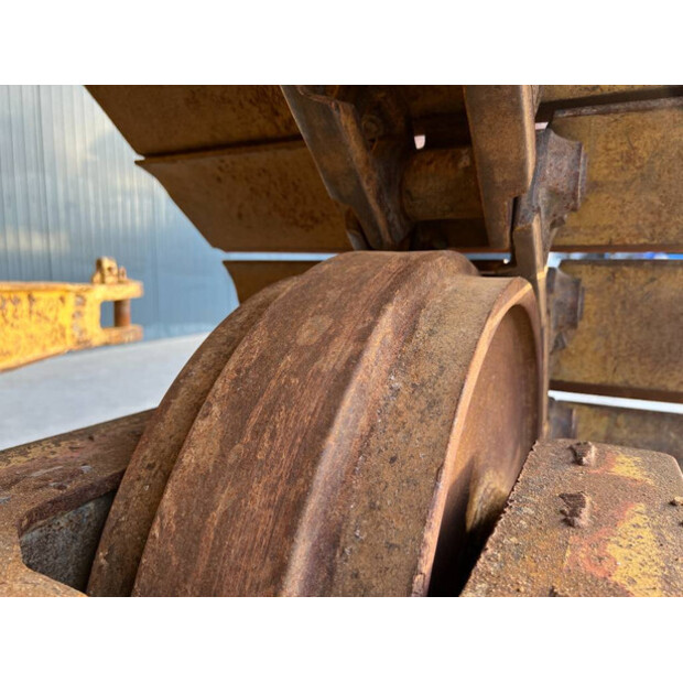 2010 Caterpillar D6T LGP-39685356