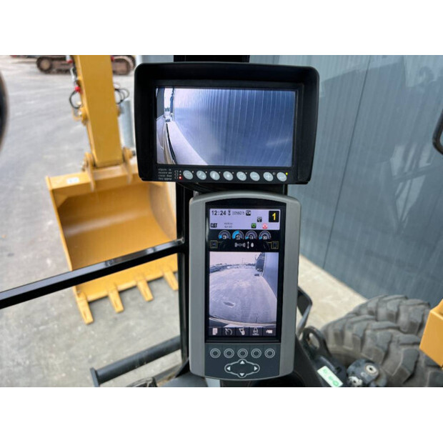 2015 Caterpillar M318F-39689089