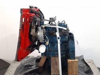 kubota-engine-industrial-d722-39699159