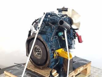 kubota-engine-industrial-d1005-1272535-39699313