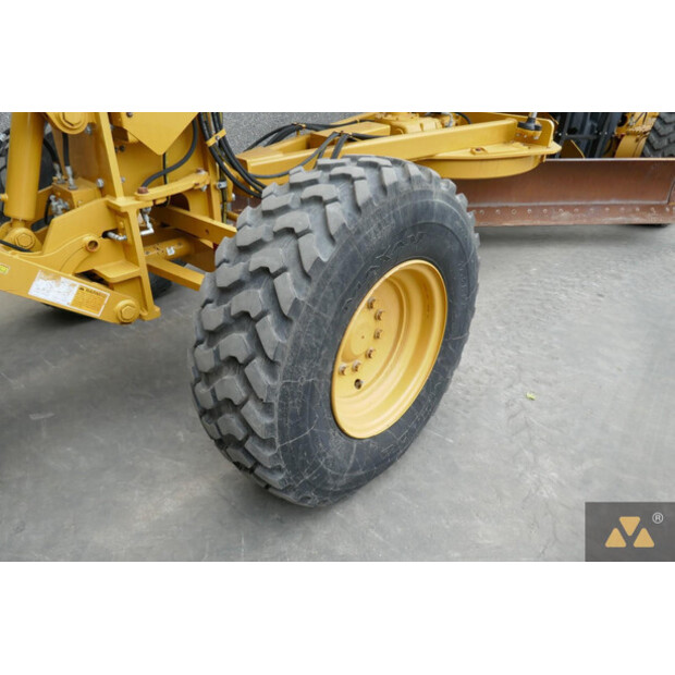 2017 Caterpillar 120M2-39710859