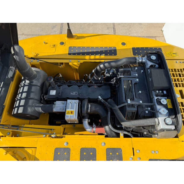 2024 كوماتسو PC210LC-10M0-39711360