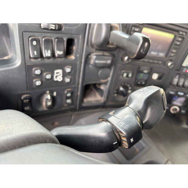 2016 Scania P410-39713802