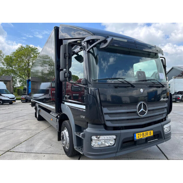 2017 مرسيدس بنز ATEGO 1218-39713978