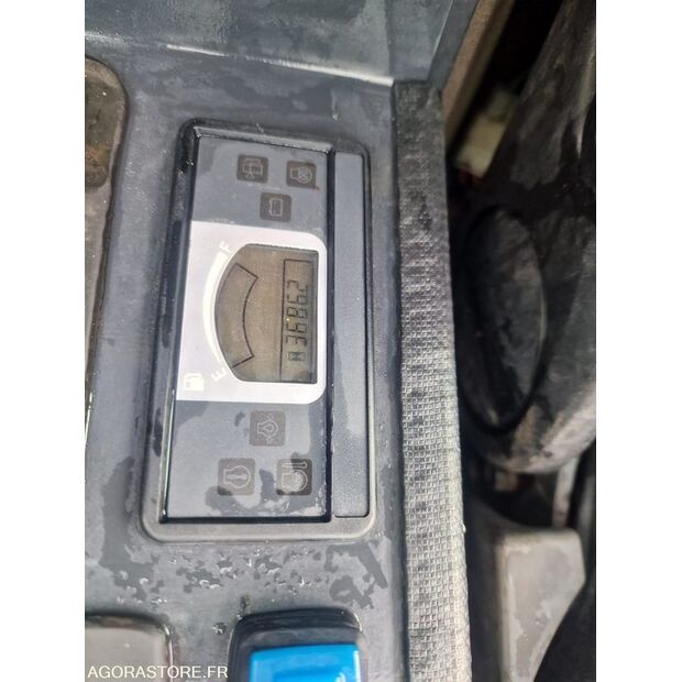 2017 Hitachi ZX26U-39728846