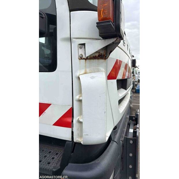 2009 ايفكو 260S33-39729455