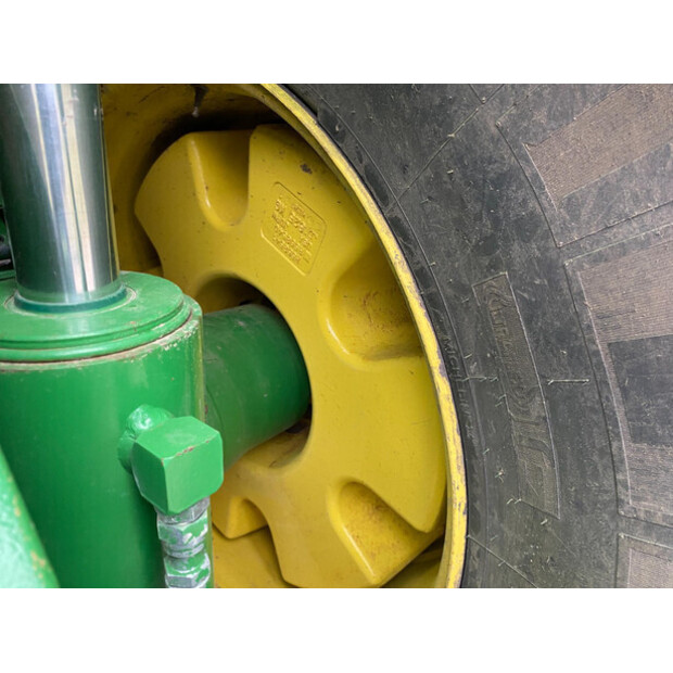 2015 JOHN DEERE 8370R-39732706
