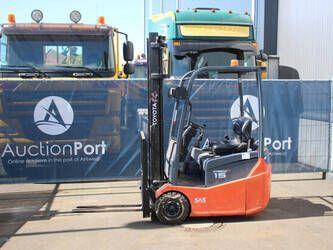 Image for FORKLIFTS 2011 Toyota 7FBEST15