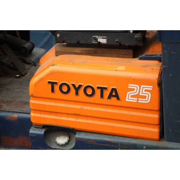 1991 Toyota 42-5FGF-25-39757260