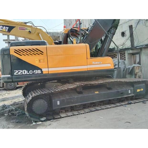 2020 هيونداي 220-9S-39759470