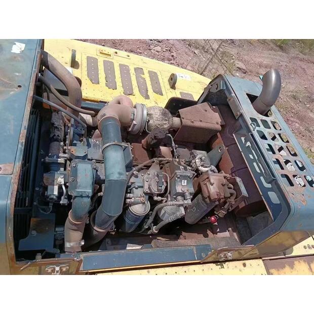 2018 Komatsu PC400-8-39759614