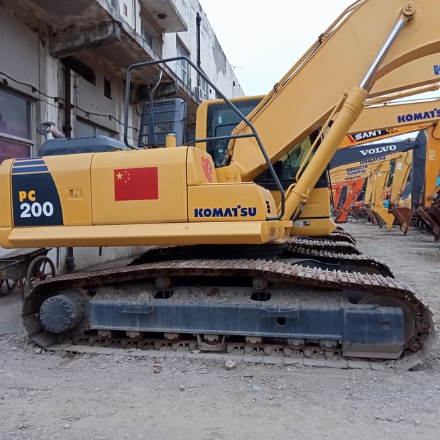 2019 Komatsu PC200-8-39759723