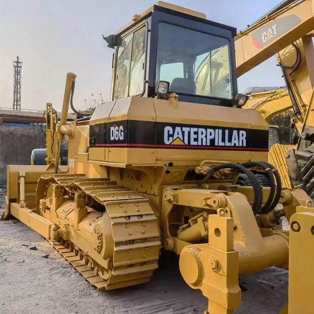 2016 كاتربيلر D6G-39759811