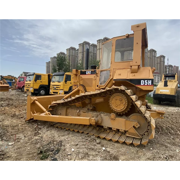 2016 Caterpillar D5H-39759815
