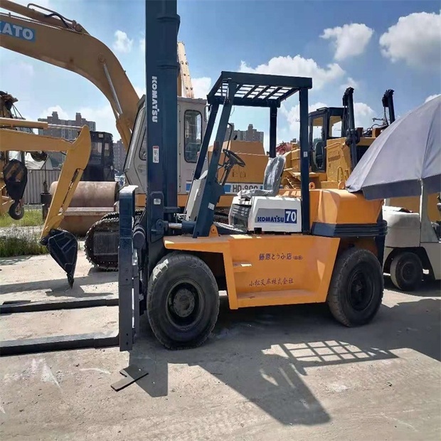 2020 Komatsu FD70-39759829