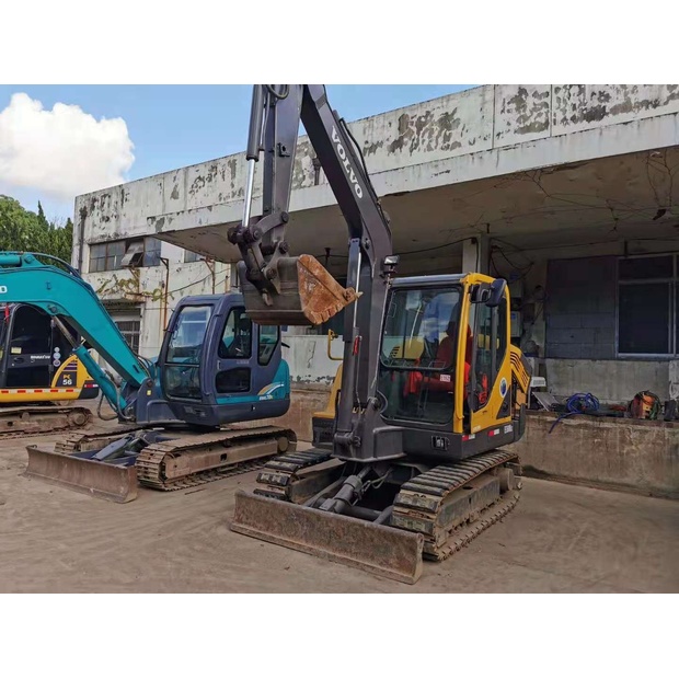 2018 فولفو EC60BLC-39759904