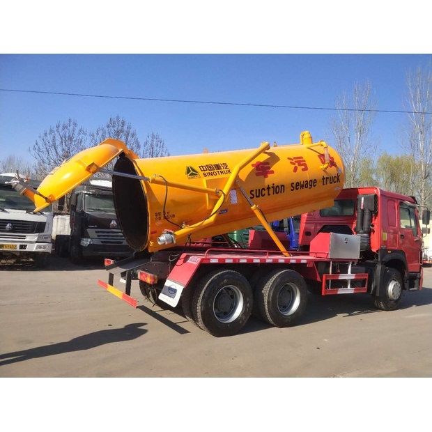 2016 هوو 371-39760035