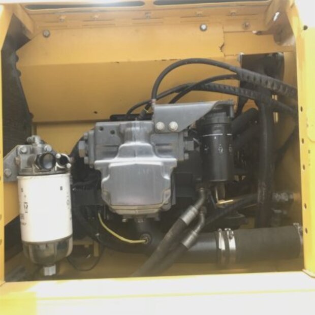 2016 Komatsu PC220LC-39760252