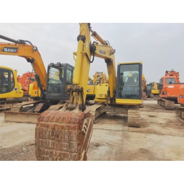 2016 Komatsu PC80-39760256
