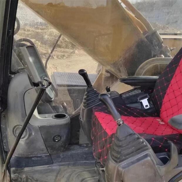 2019 Caterpillar 340D2-39762565