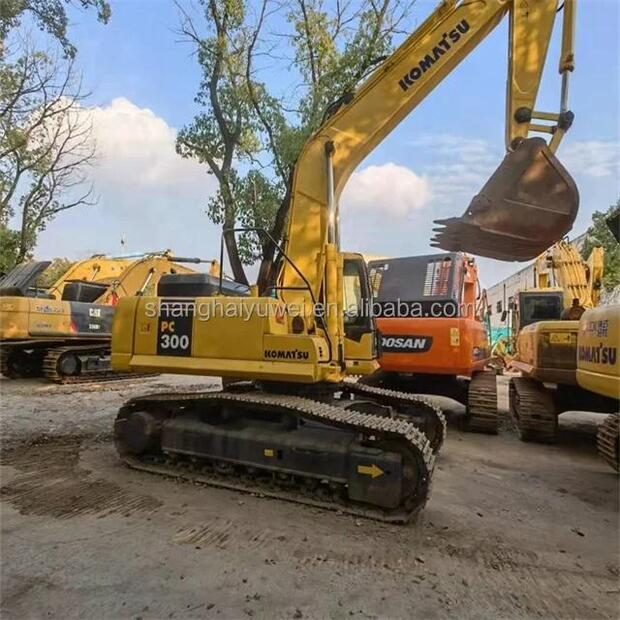 2019 Komatsu PC300-39762711