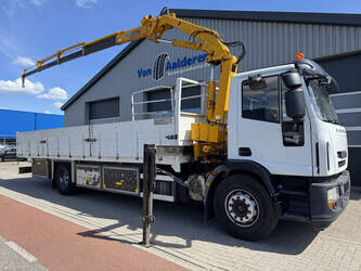 صورة ل شاحنات الرافعات 2008 ايفكو EuroCargo 190EL30