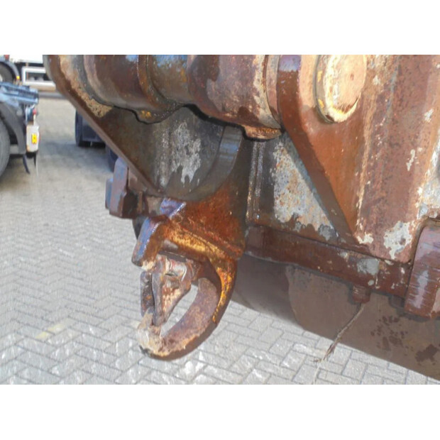 2006 Komatsu PC180LC-39763693