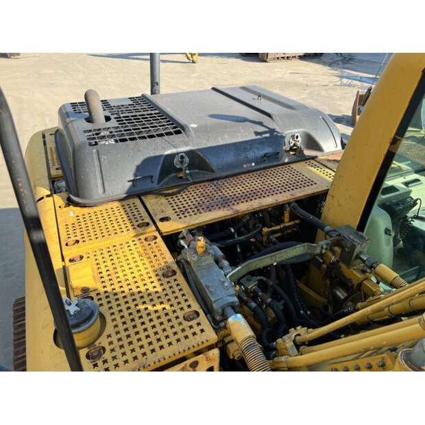 2005 كاتربيلر 320CL-39779556