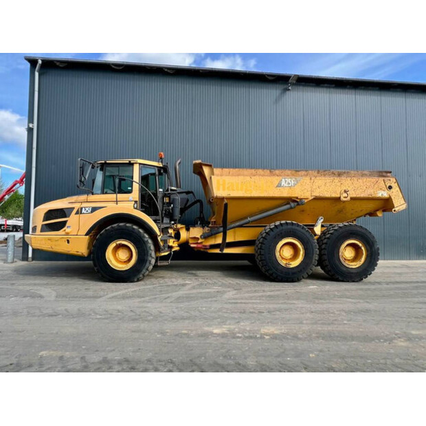 2011 Volvo A25F-39780856