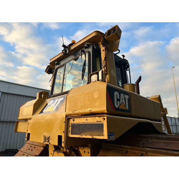 2010 كاتربيلر D6T LGP-39812039