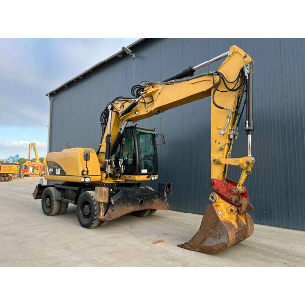 2011 كاتربيلر M315D-39815830