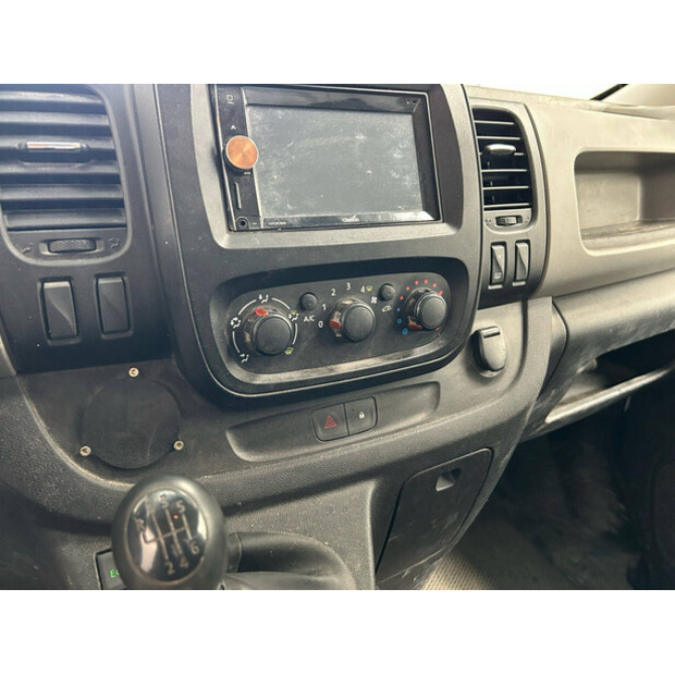 2016 Renault Trafic-39819068
