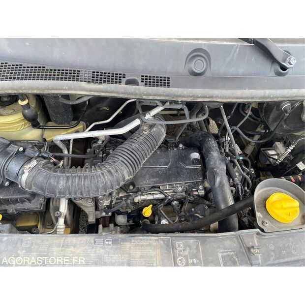 2011 Renault Master-39850741
