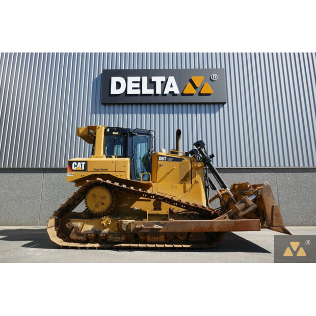 2019 Caterpillar D6T LGP-39852433