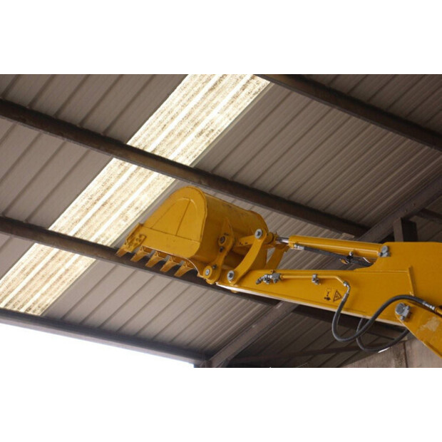 2022 Komatsu PC58-8-39871870