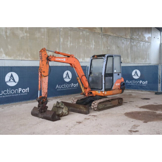 2001 Hitachi EX30-2-39872695