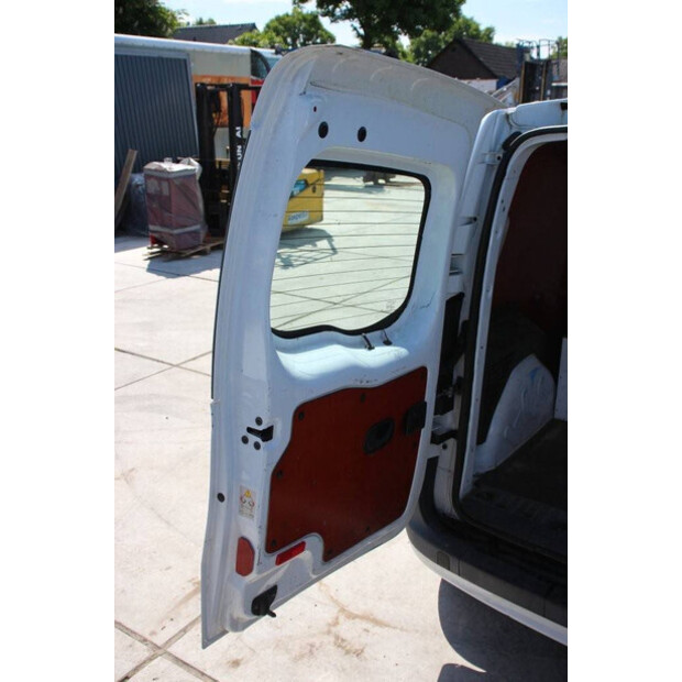 2013 Mercedes-Benz CITAN-39873912