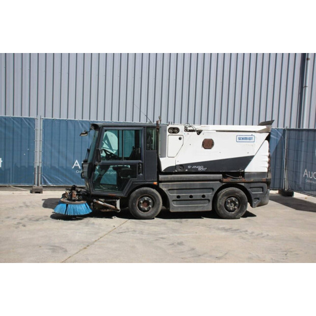 2012 شميت Compact 200-39874978