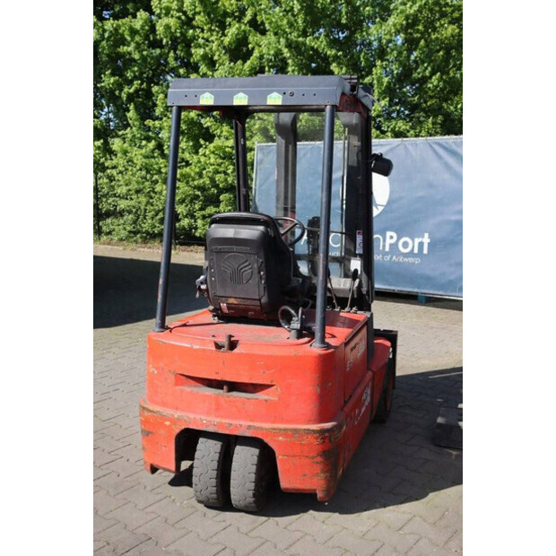 1999 ليندي E15-39875562