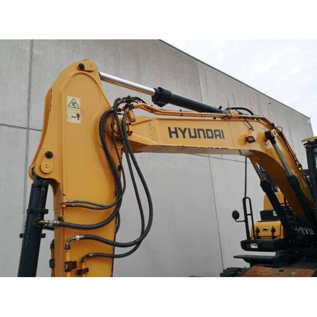 2014 Hyundai HW140-39876802