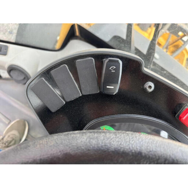 2020 Caterpillar 918M-39878806