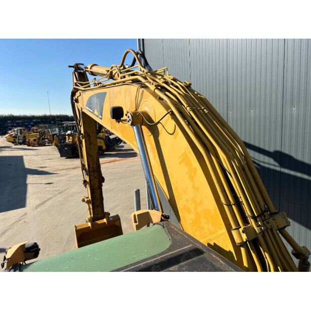 2005 Caterpillar 320CL-39879993