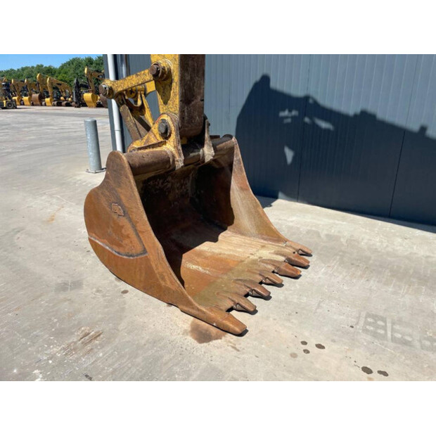 2010 Caterpillar 320DL-39880037