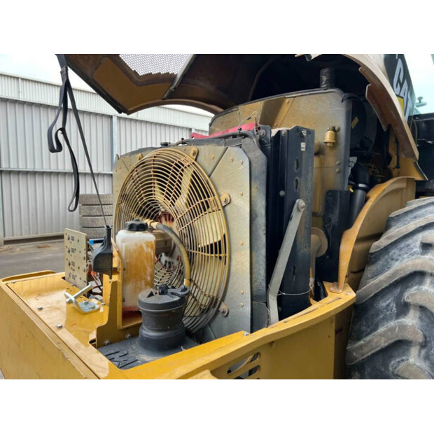 2011 Caterpillar CP74-39882210