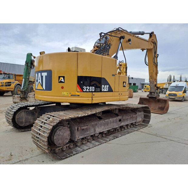 2011 كاتربيلر 328DLCR-39902847